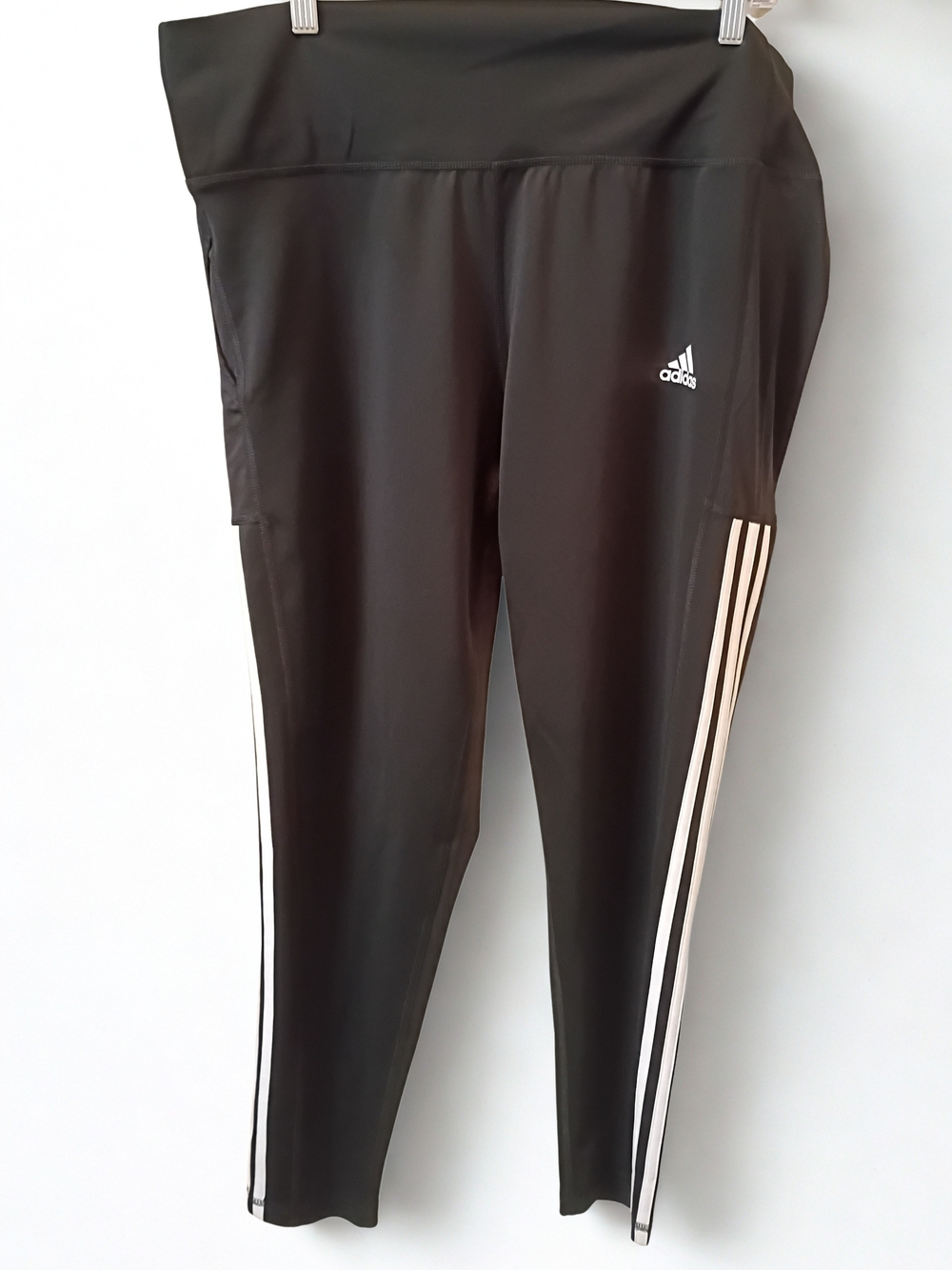 ADIDAS AEROREADY Women’s Black Triple Stripe Plus Size 2XL Pants